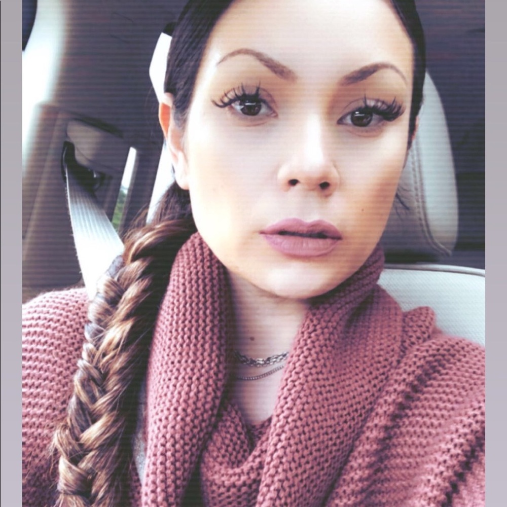 Sweater - Picture 2 of 2